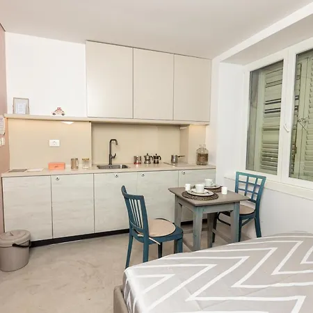 Appartement In The Center Piran