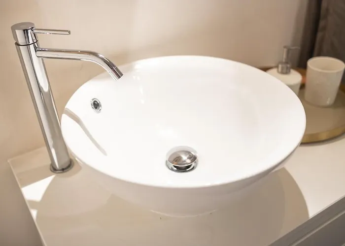 In The Center * Piran